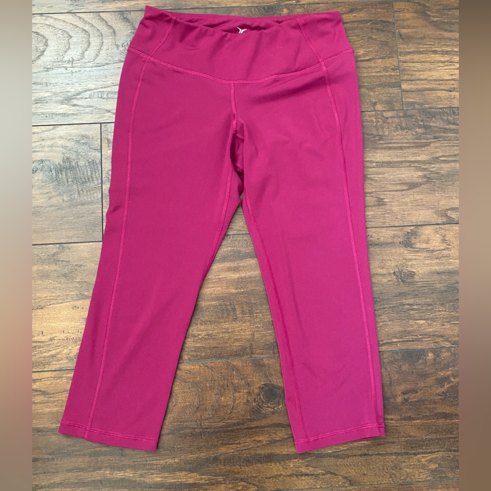 Old Navy Cropped Legging